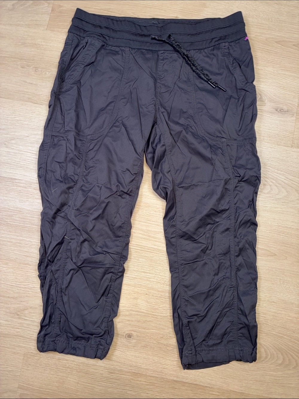 The North Face Gray Drawstring Active Capri Pants